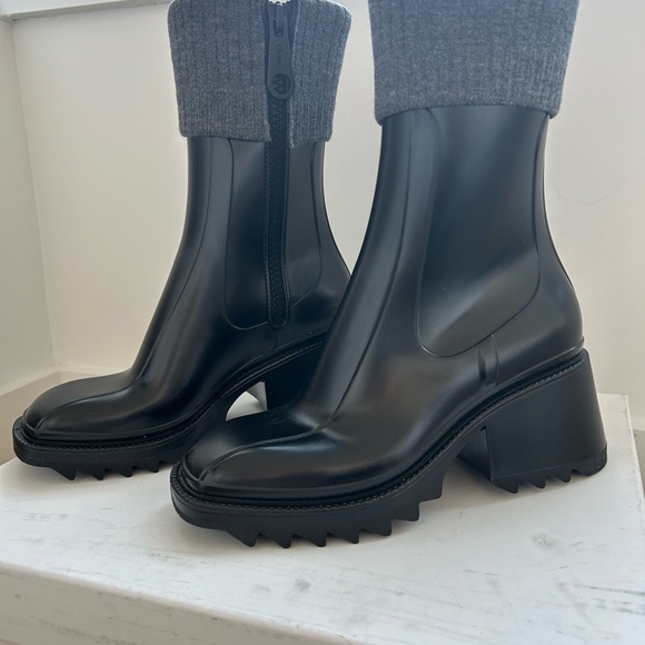 Chloé Betty Sock Heeled Rain Boots - Picture 2 of 7